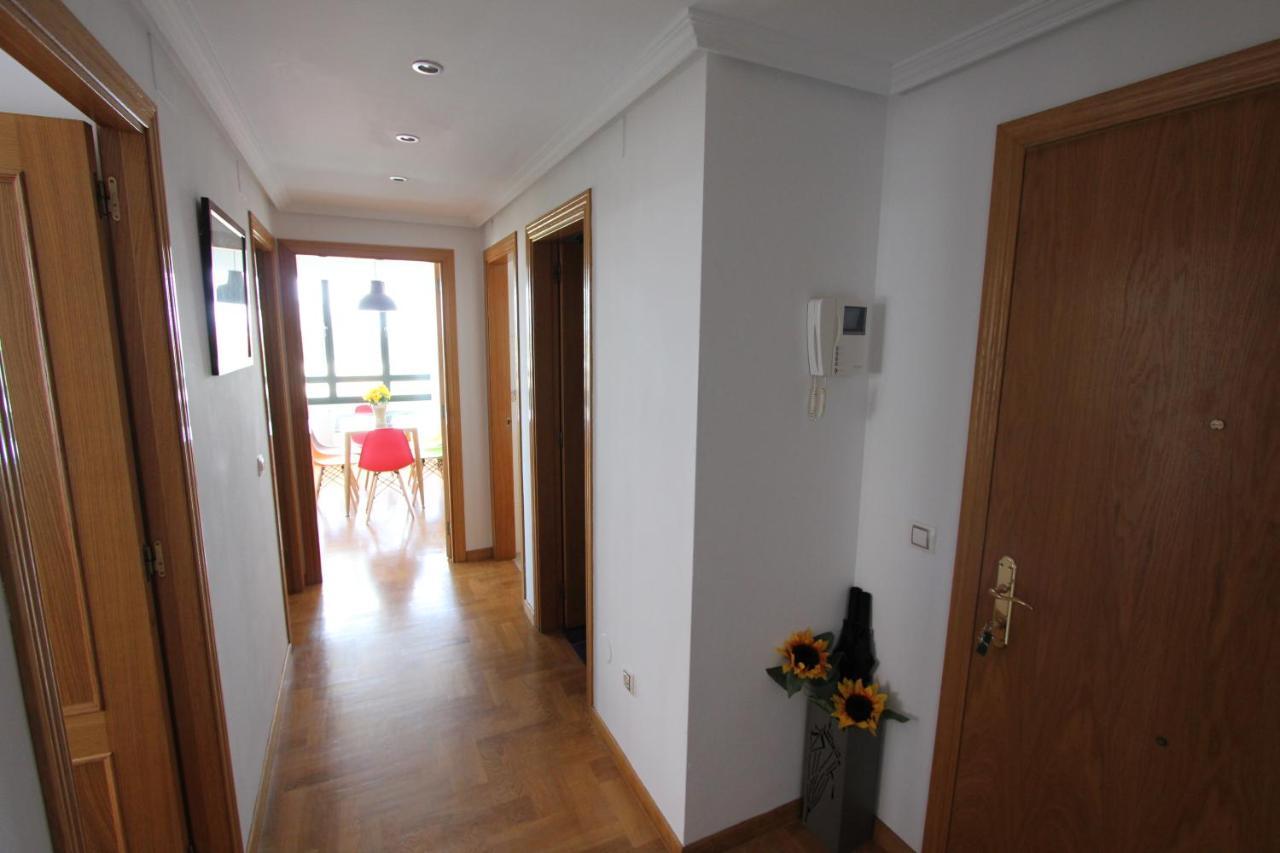El Rincon Del Reloj Apartment Llanes Bagian luar foto
