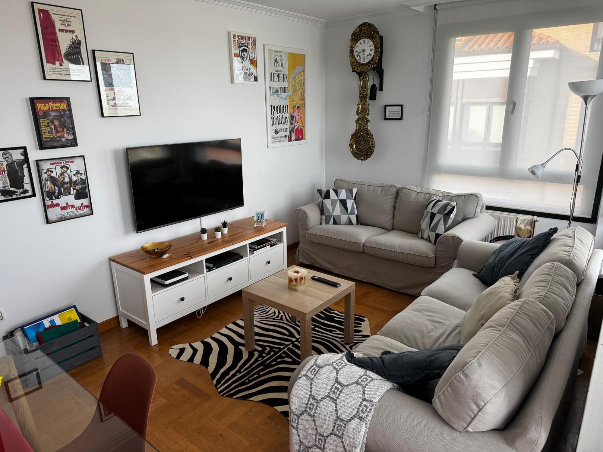 El Rincon Del Reloj Apartment Llanes Bagian luar foto